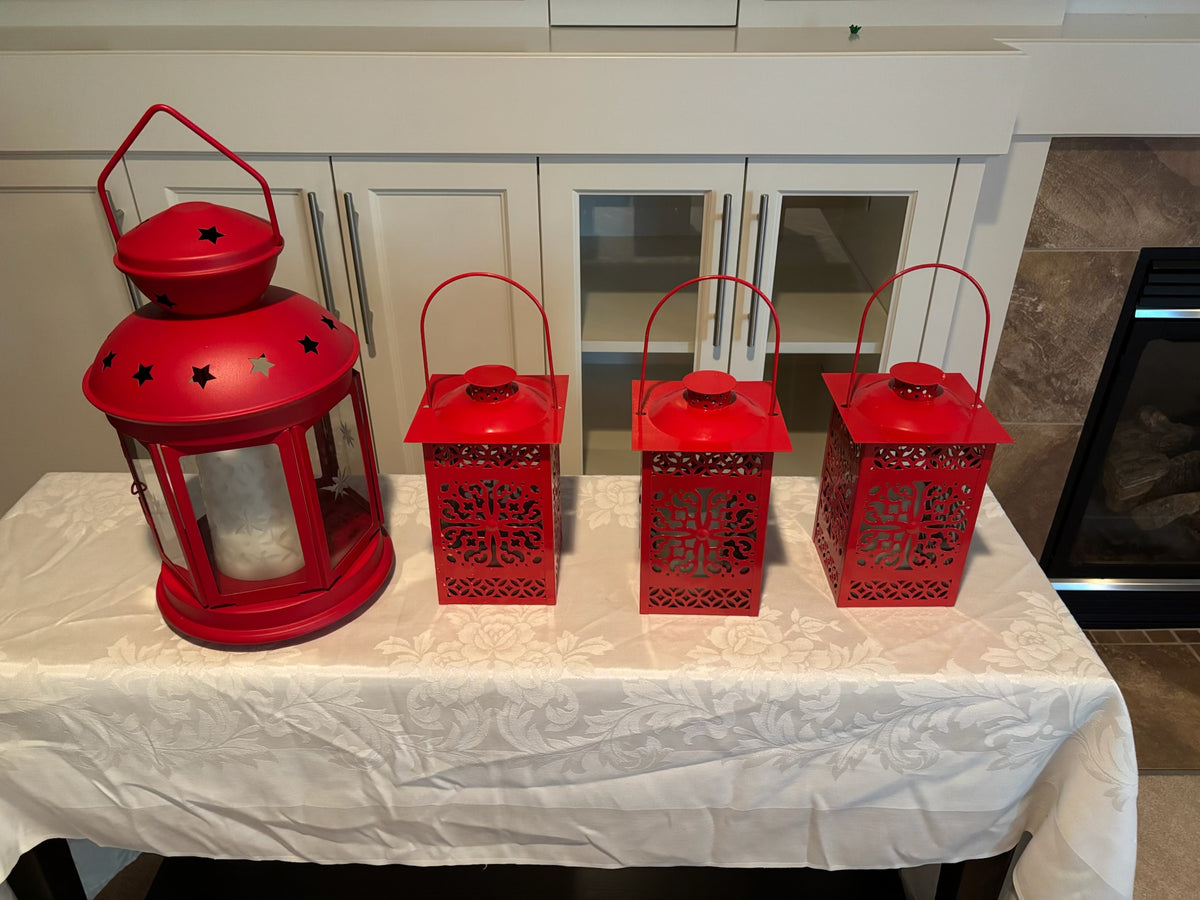 X109 Modern red lantern grouping