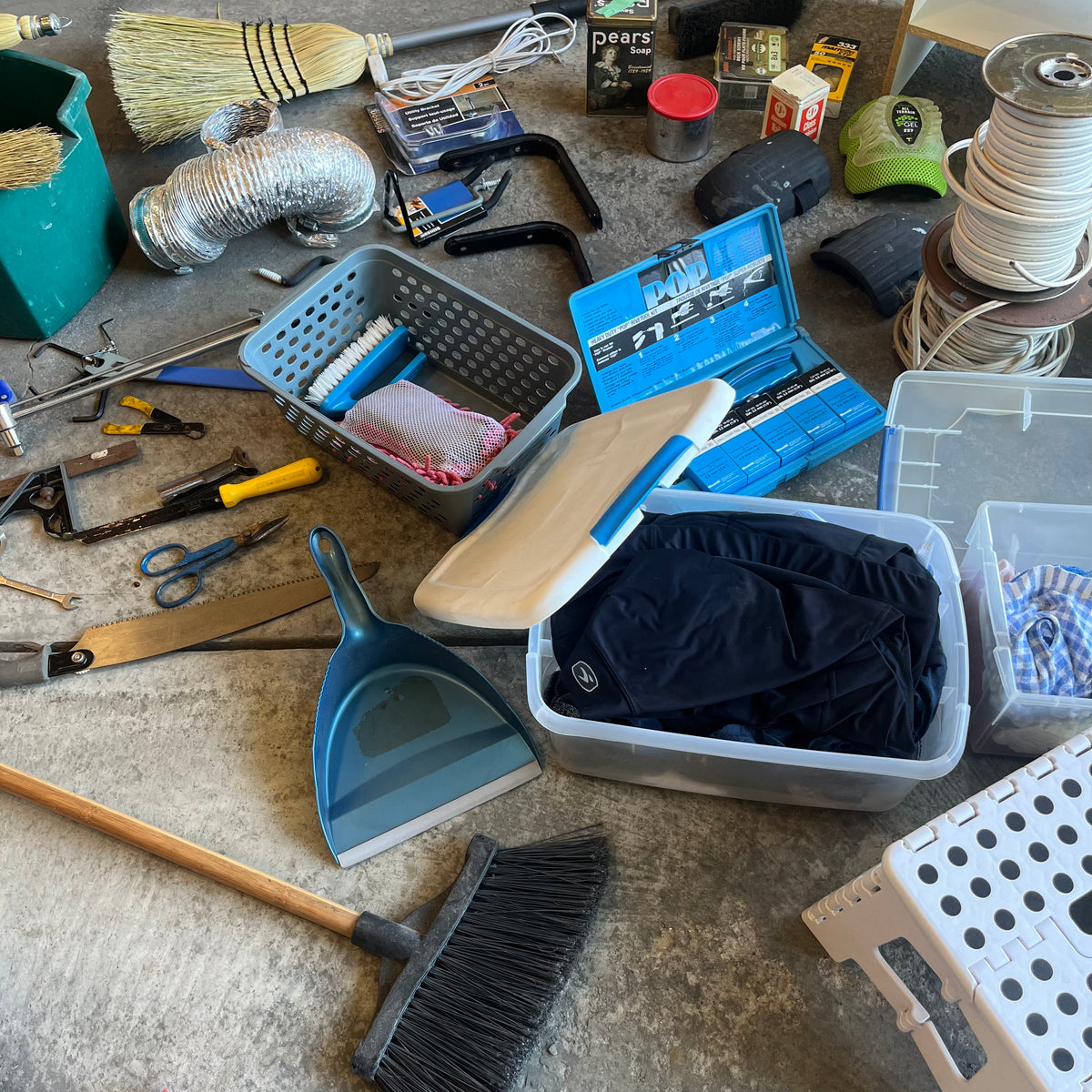 X302 Garage Grouping (squeegees and more)