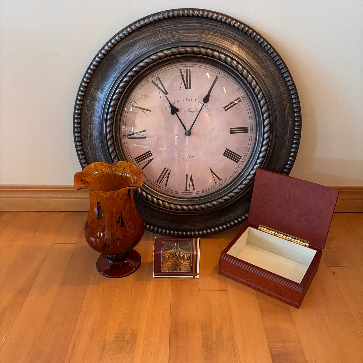 X220 Home Decor Grouping (wall clock and more)