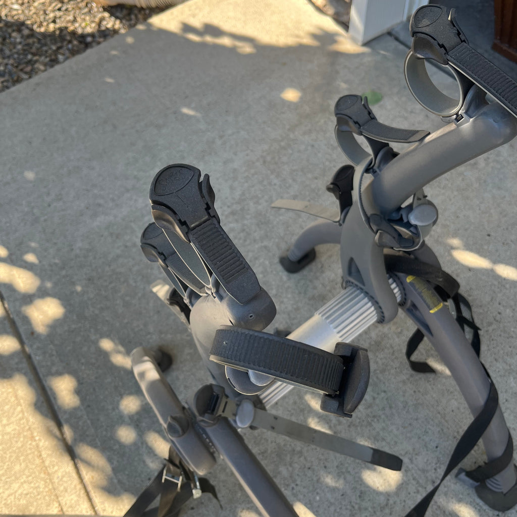 X304 Saris Bones 3 rear car bike rack
