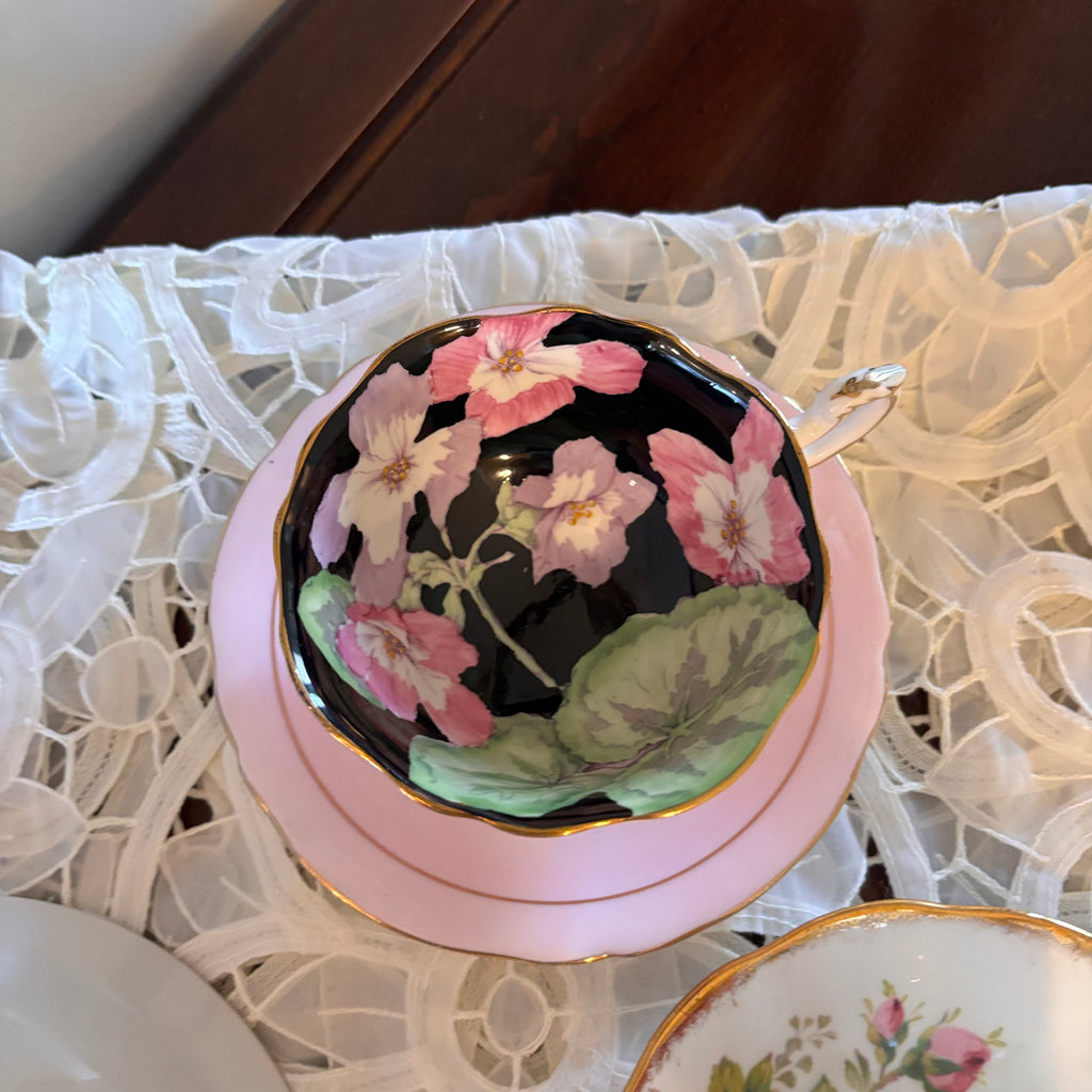 X222A Home Decor Grouping (china and more)