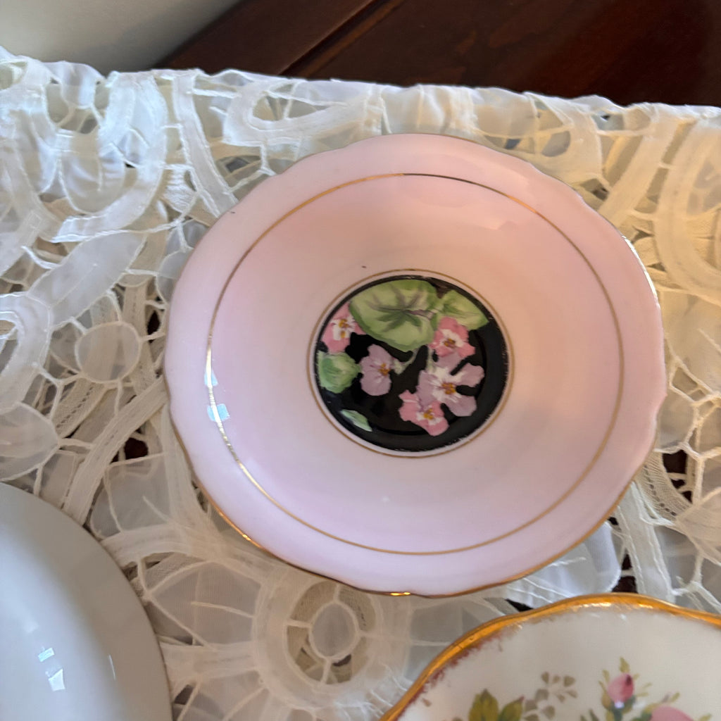 X222A Home Decor Grouping (china and more)