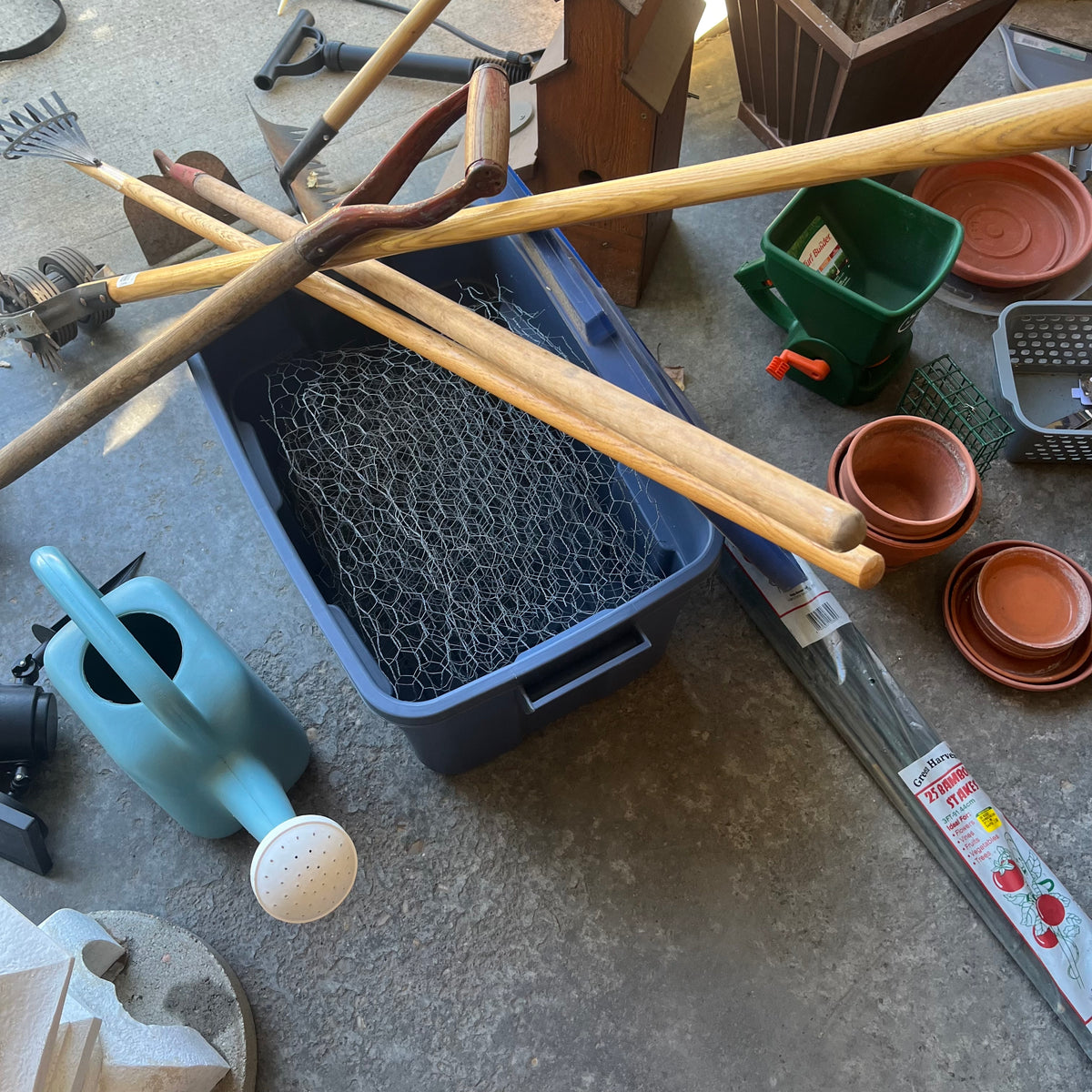 X306 Garage Grouping (fertilizer spreader and more)