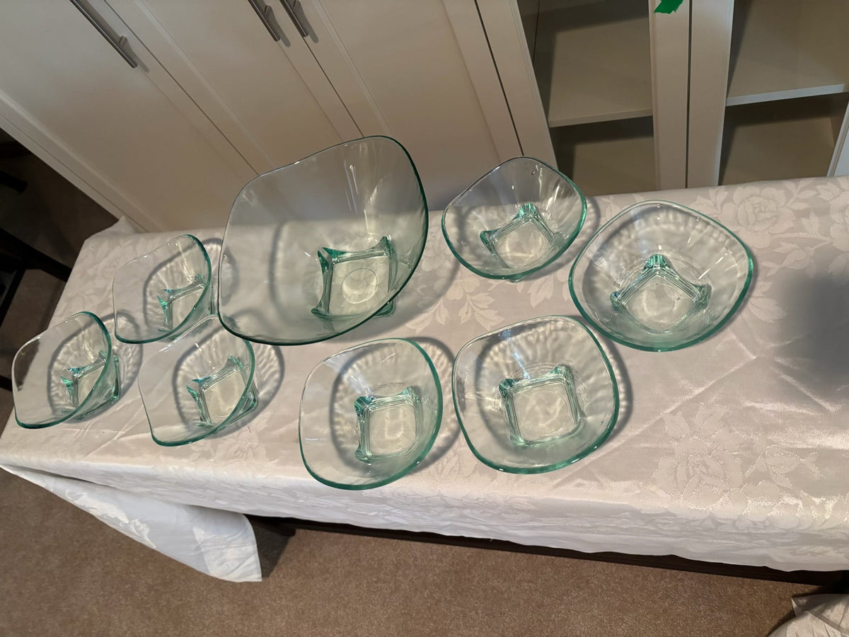 X126 8 piece glass salad bowl and salad plates grouping