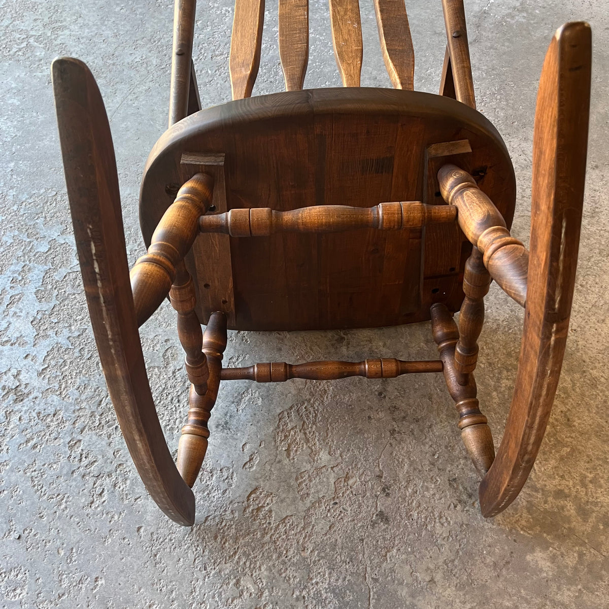 X313 Vintage wooden rocking chair