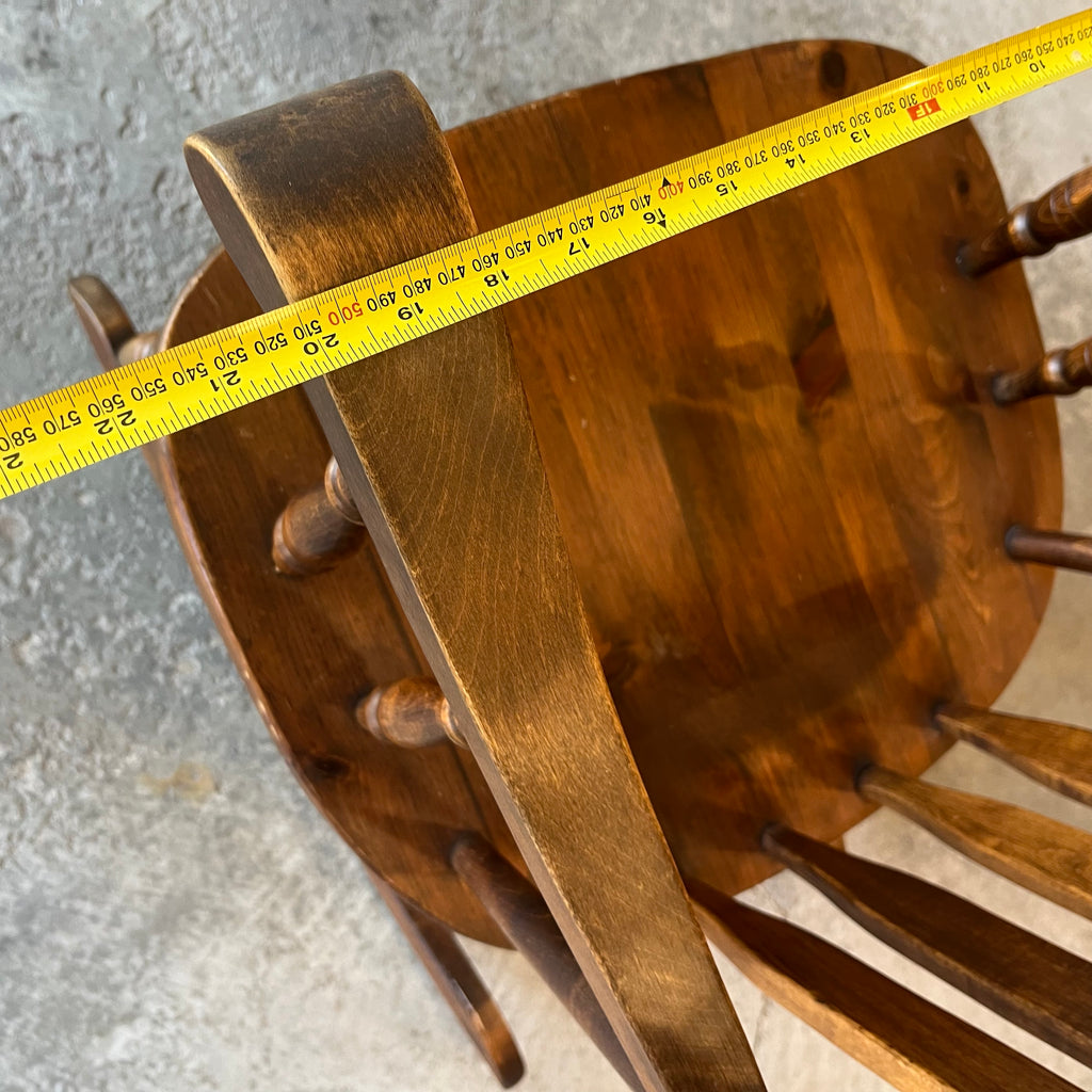 X313 Vintage wooden rocking chair