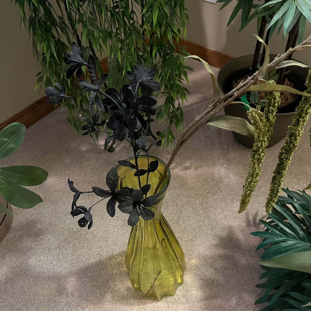 X135 Faux plant grouping