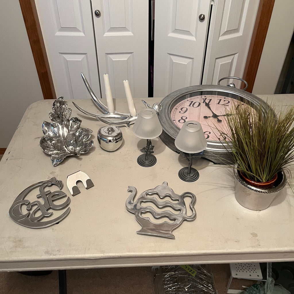 X137 Silver Tone Decor Grouping (wall clock and more)