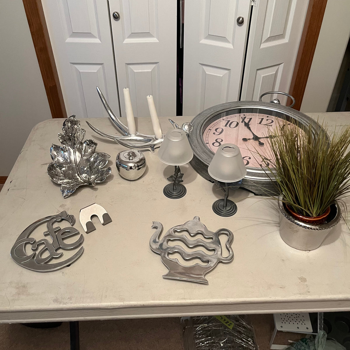 X137 Silver Tone Decor Grouping (wall clock and more)