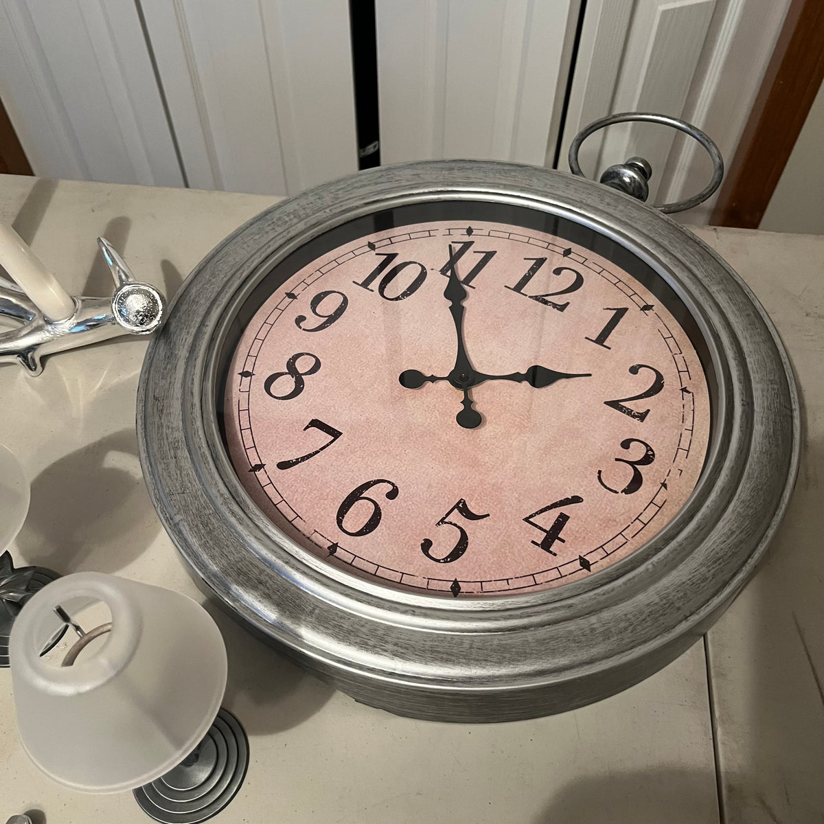 X137 Silver Tone Decor Grouping (wall clock and more)