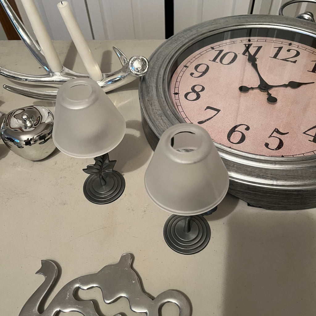 X137 Silver Tone Decor Grouping (wall clock and more)
