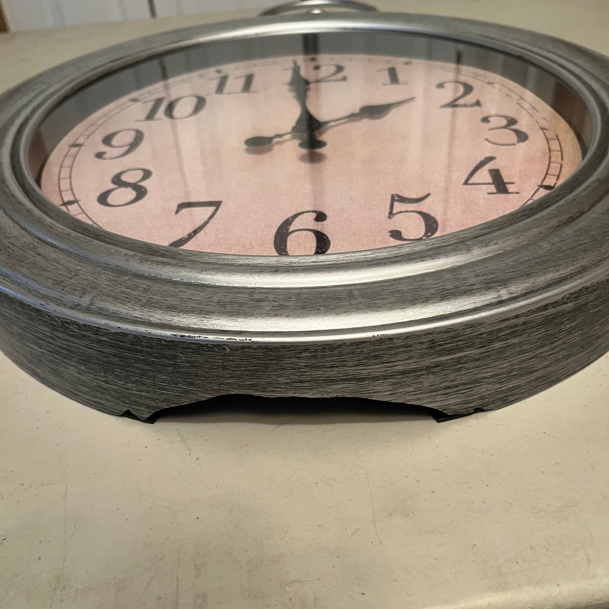 X137 Silver Tone Decor Grouping (wall clock and more)