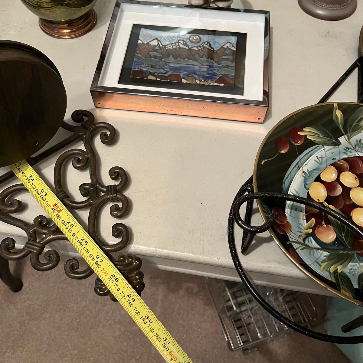 X140 Home Decor Grouping (decorative plates and more)