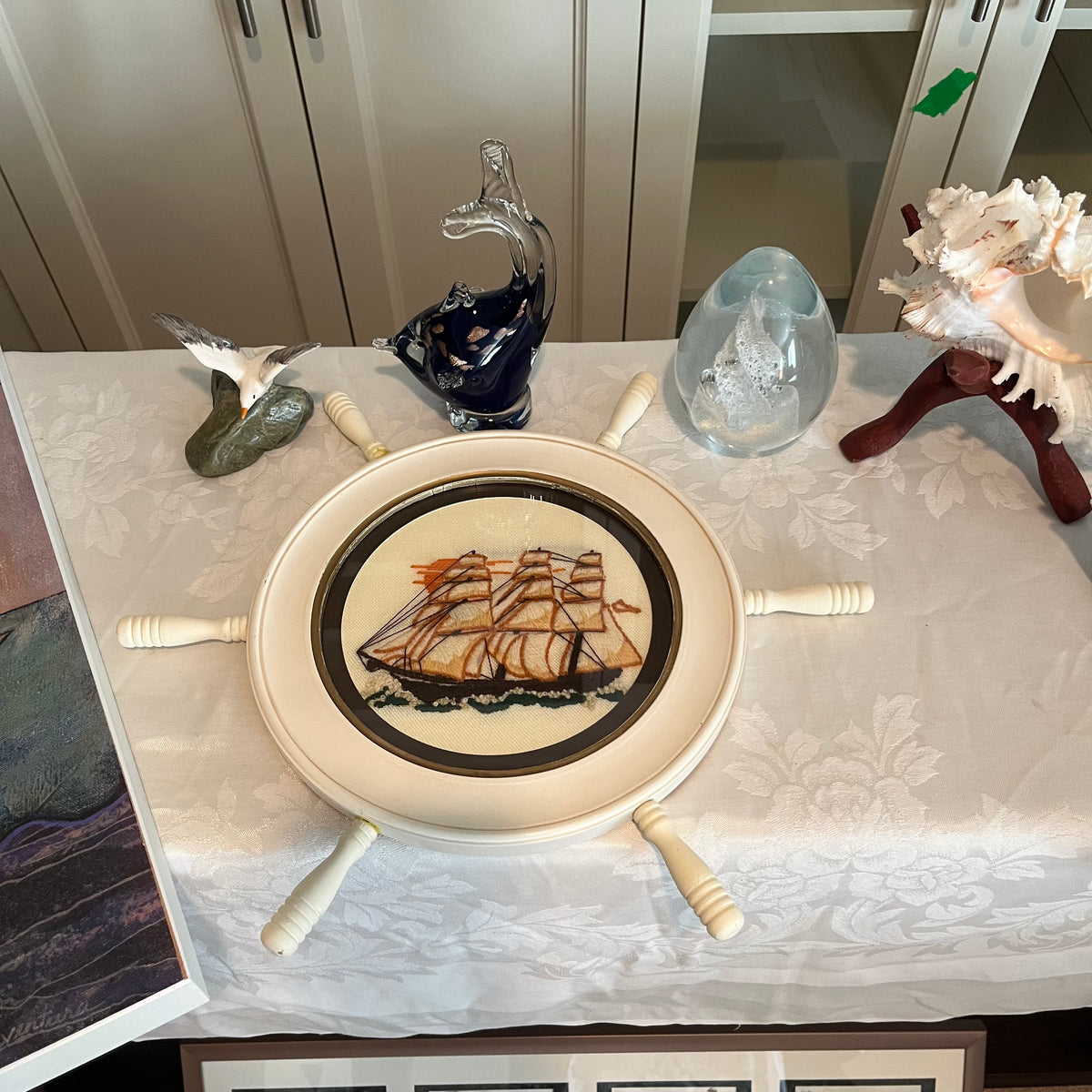 X146 Seaside Decor Grouping (conch shell and more)