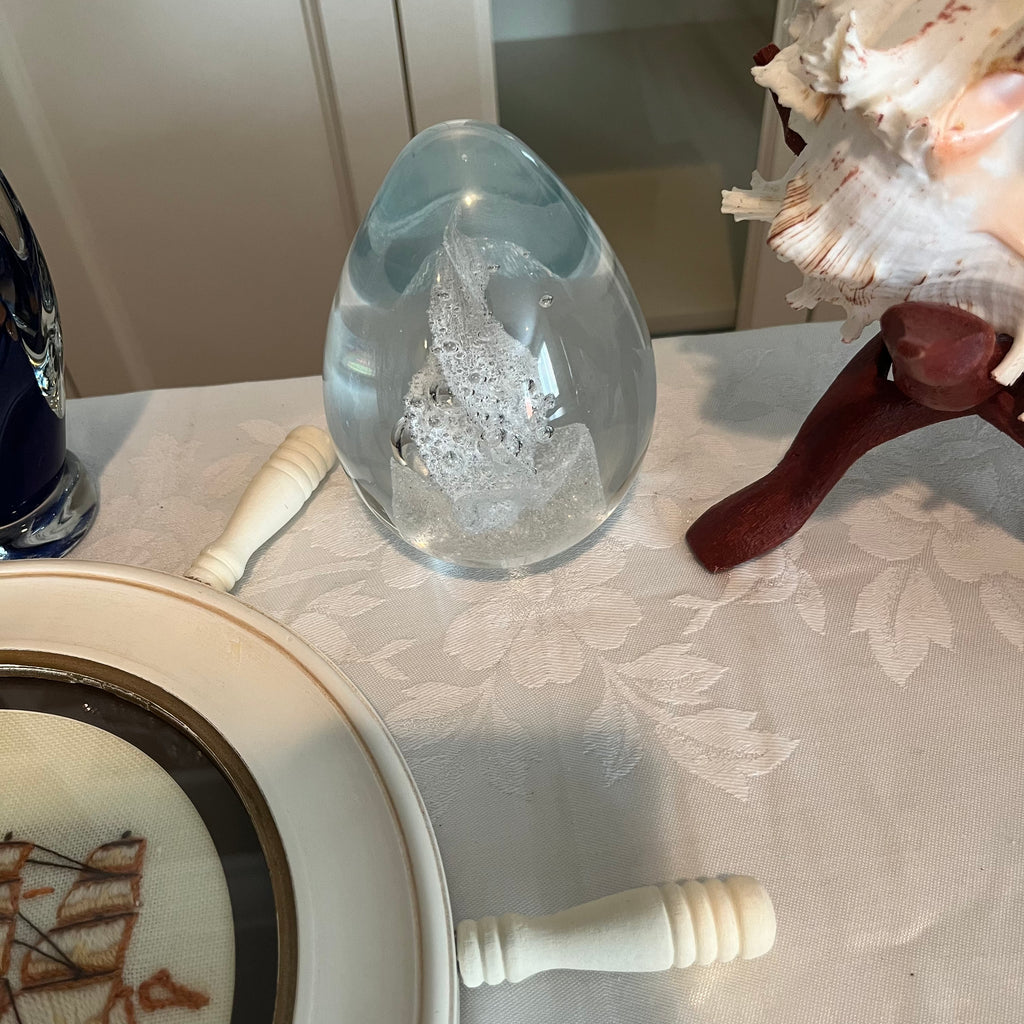 X146 Seaside Decor Grouping (conch shell and more)
