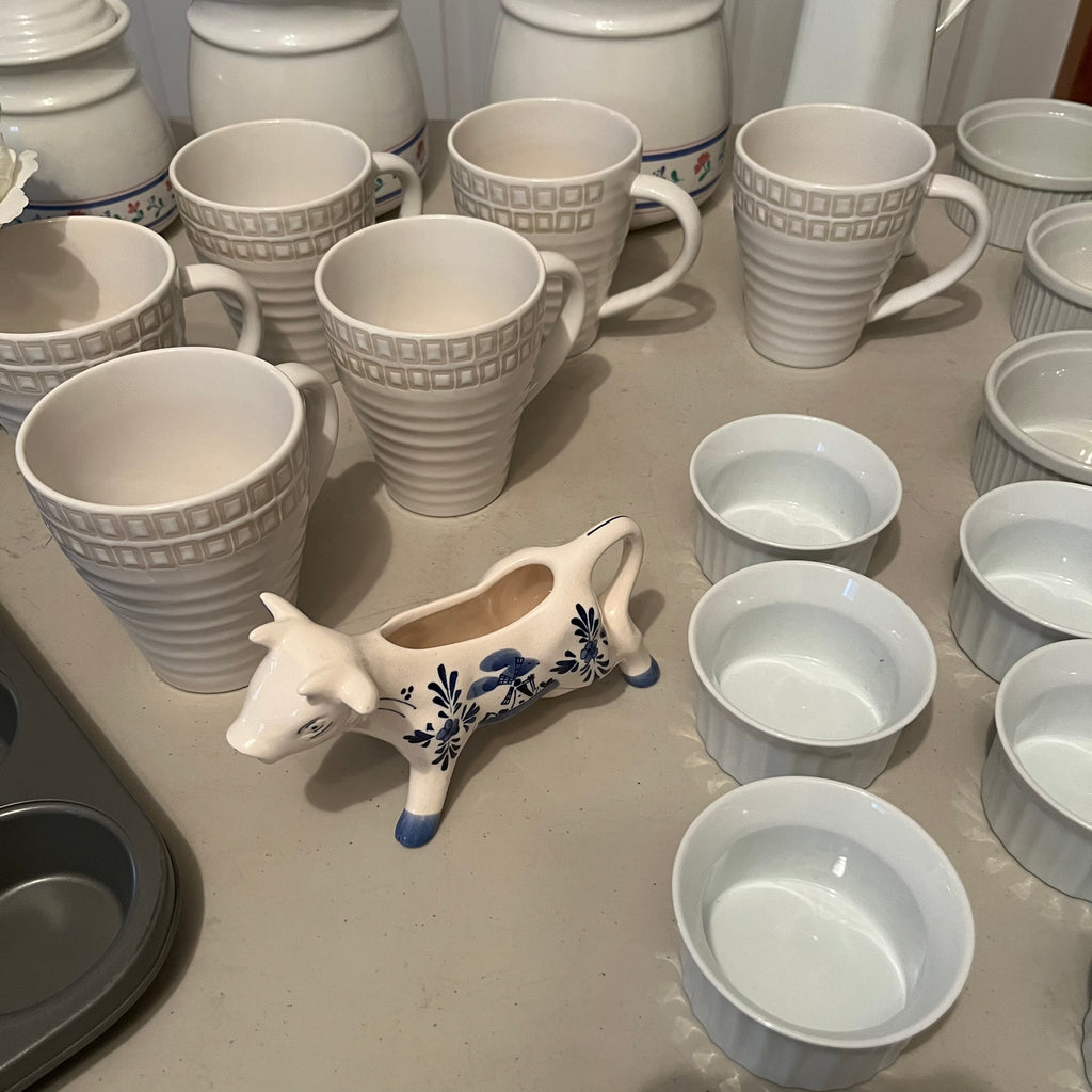 X152 Kitchen Grouping (canisters and more)