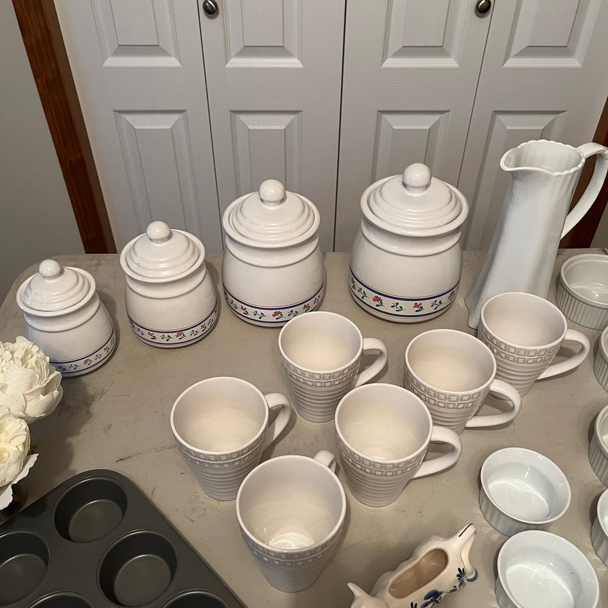 X152 Kitchen Grouping (canisters and more)