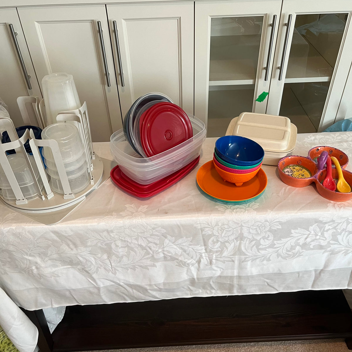 X153 Kitchen Storage Grouping