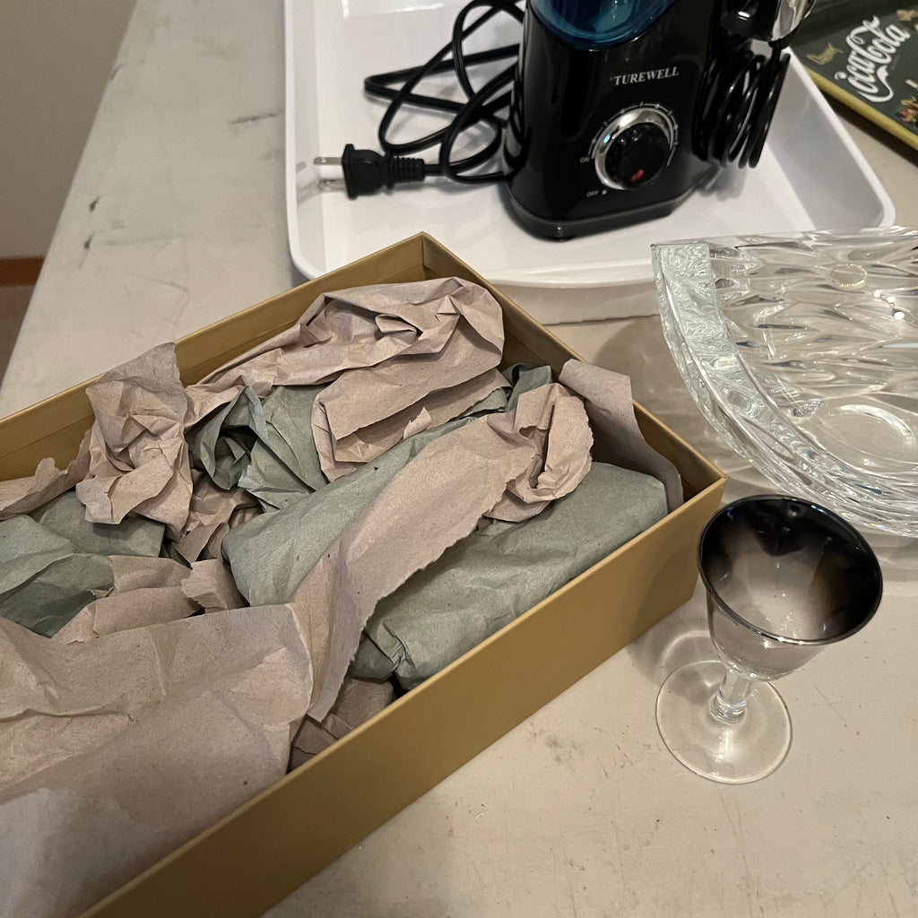 X158  Kitchen Grouping (decanter and more)
