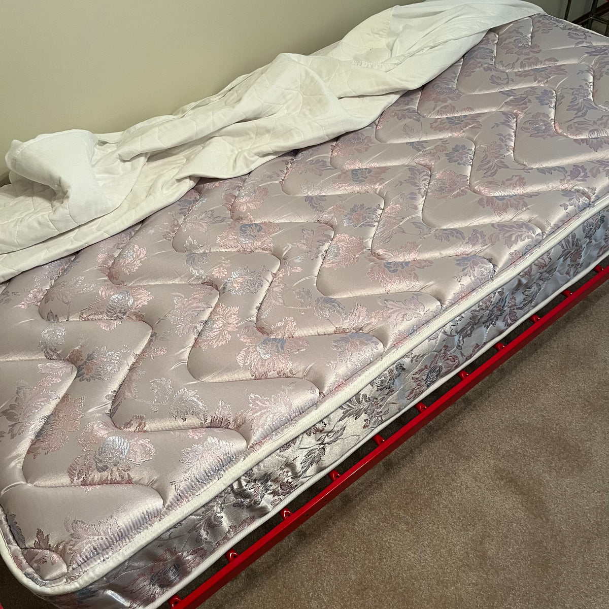 X164 Red metal framed twin bed fame with twin mattress