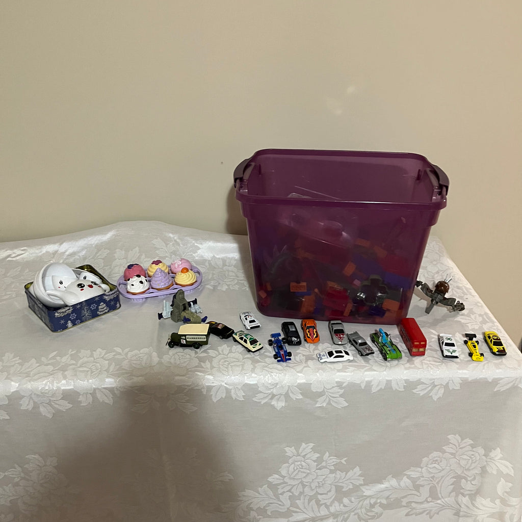 Y335A Toys Grouping