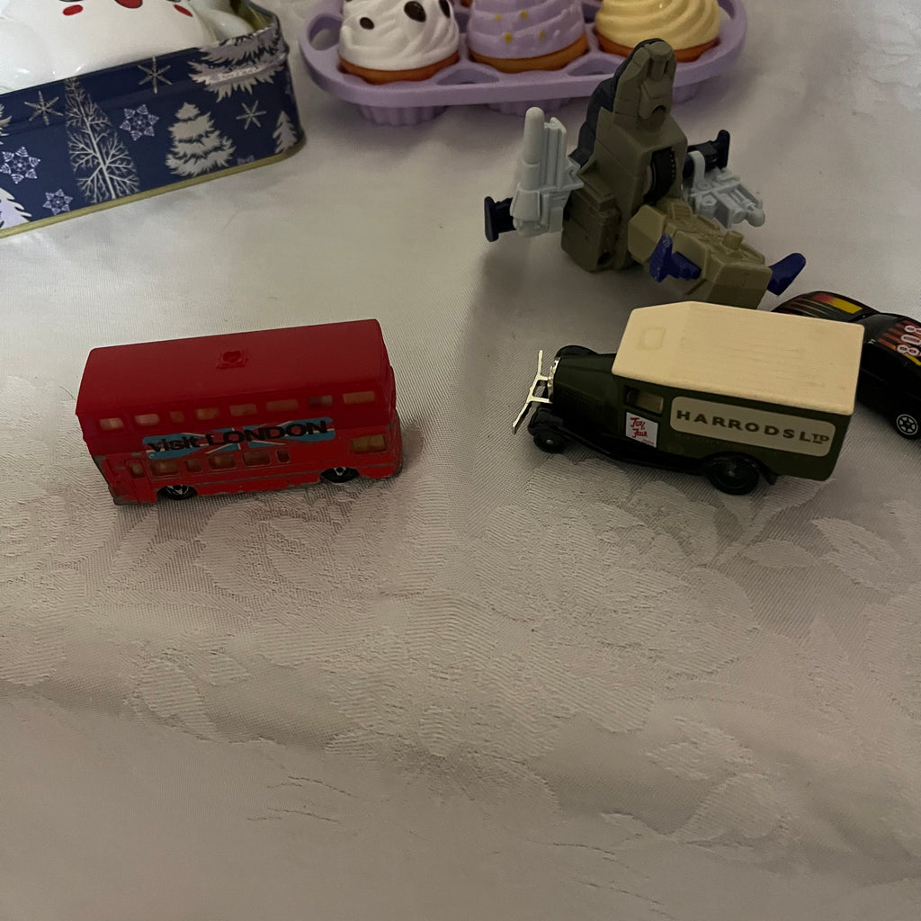 Y335A Toys Grouping