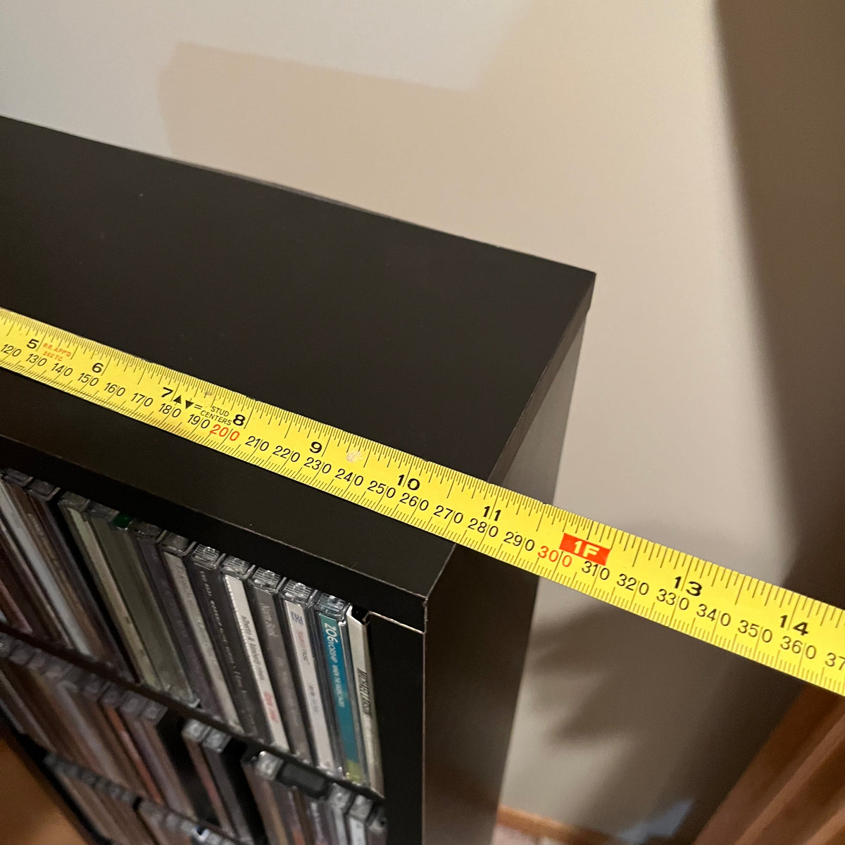 Y342A CD collection with stand