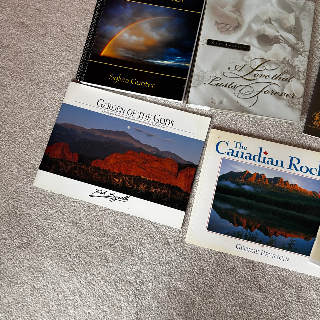 Y102 Assorted Book Lot (reference books and more)