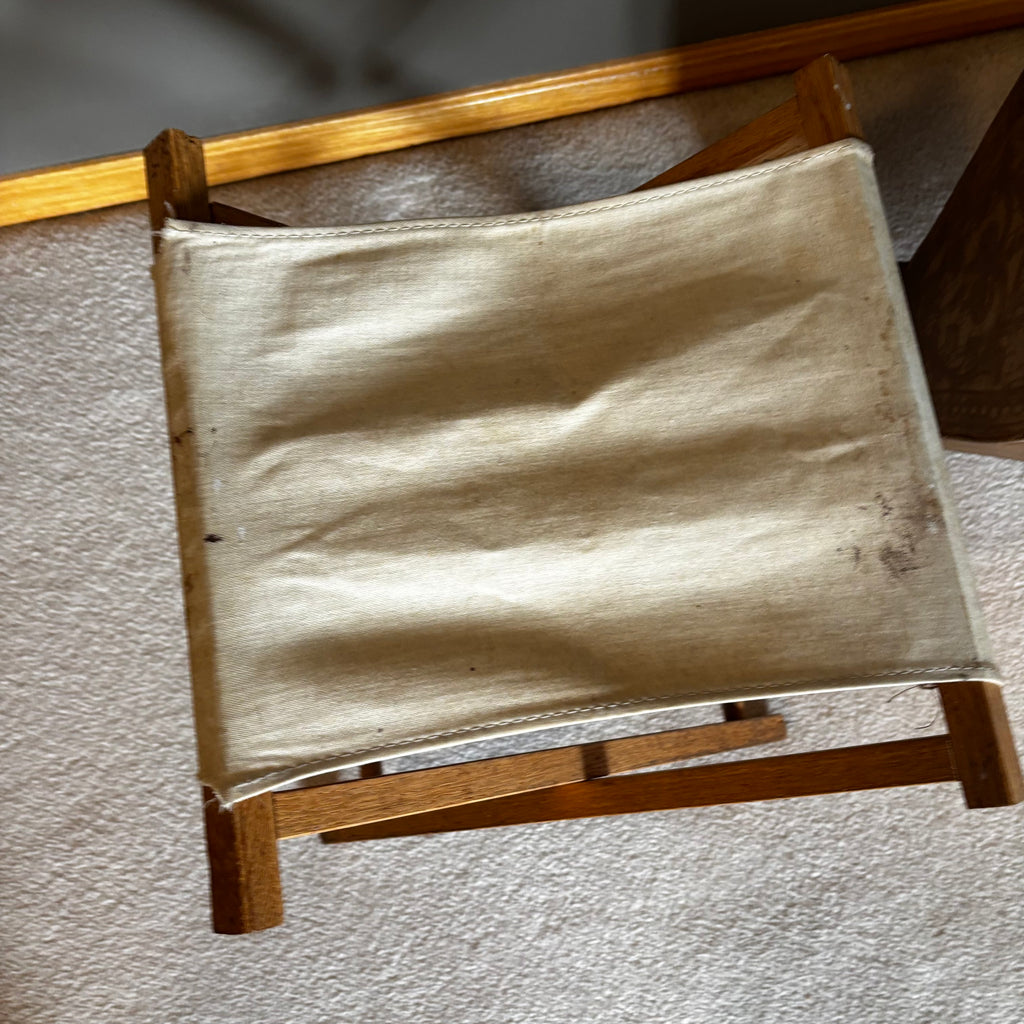 Y104 Antique wooden magazine rack and clothing stool