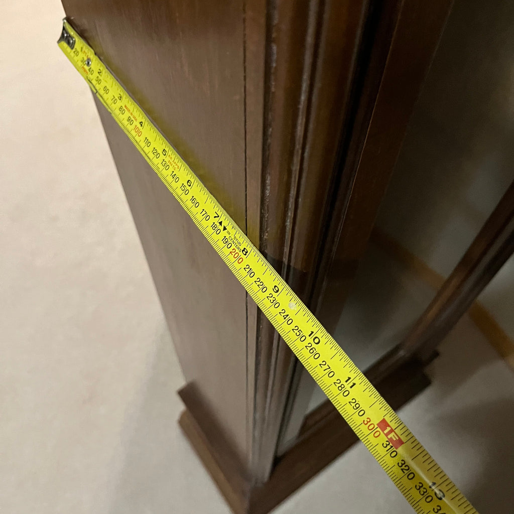 Y302 Vintage grandfather clock display case (shell of clock only)