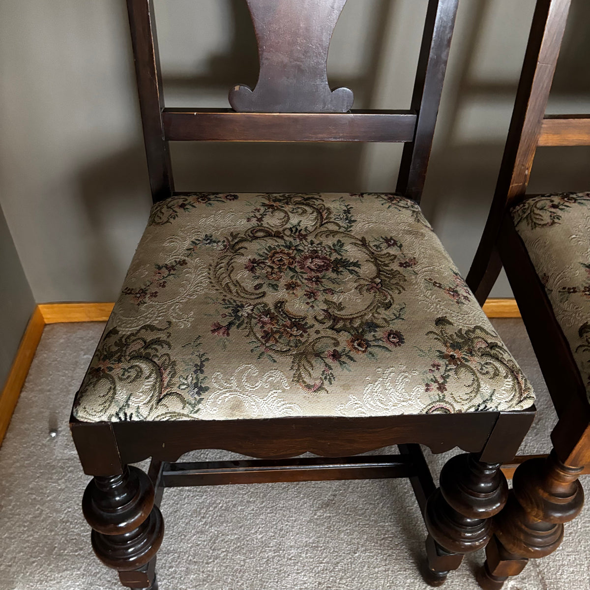 Y108 Set of 6 vintage 1920s oak dining chairs