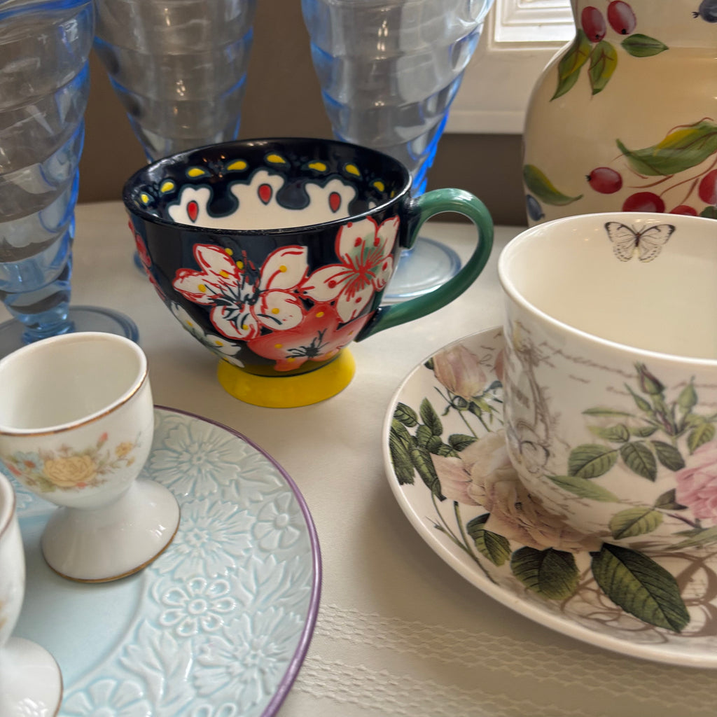 Y111 Vintage Kitchen Grouping (serving platters and more)
