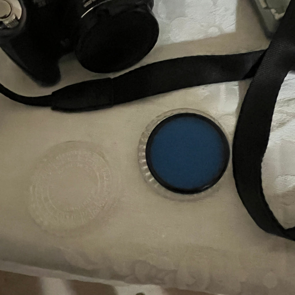 Y312 Vintage Canon camera with accessories