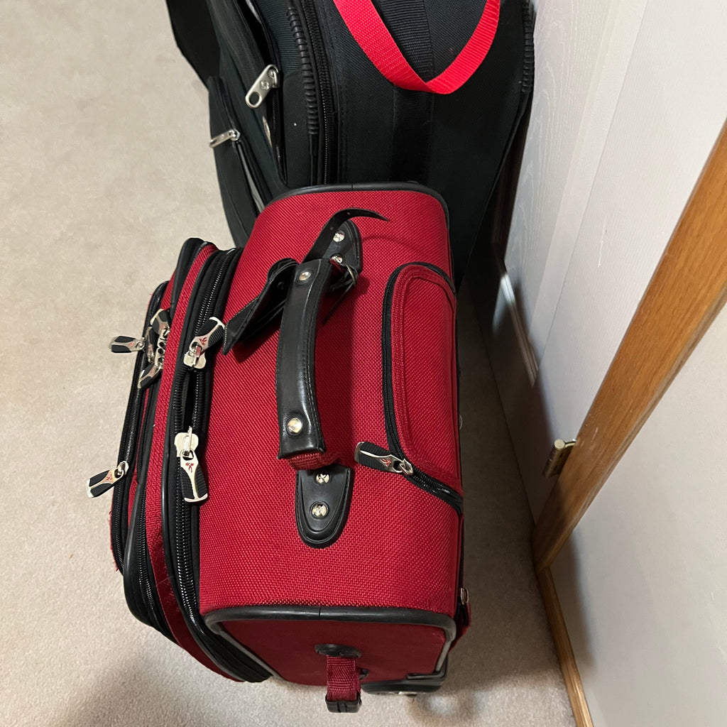 Y319 Luggage Grouping