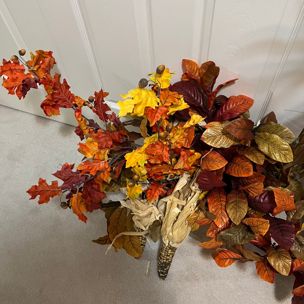 Y322 Faux Floral Grouping