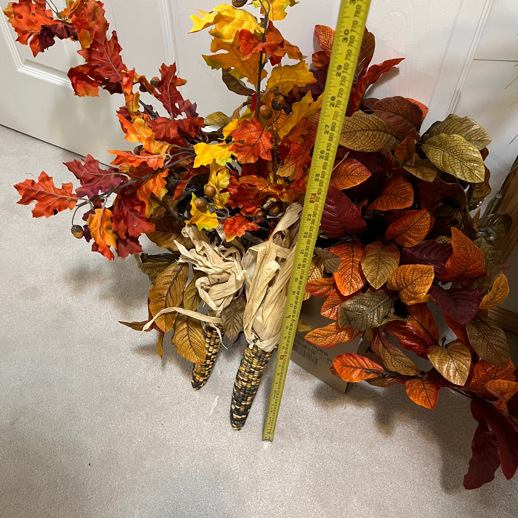 Y322 Faux Floral Grouping