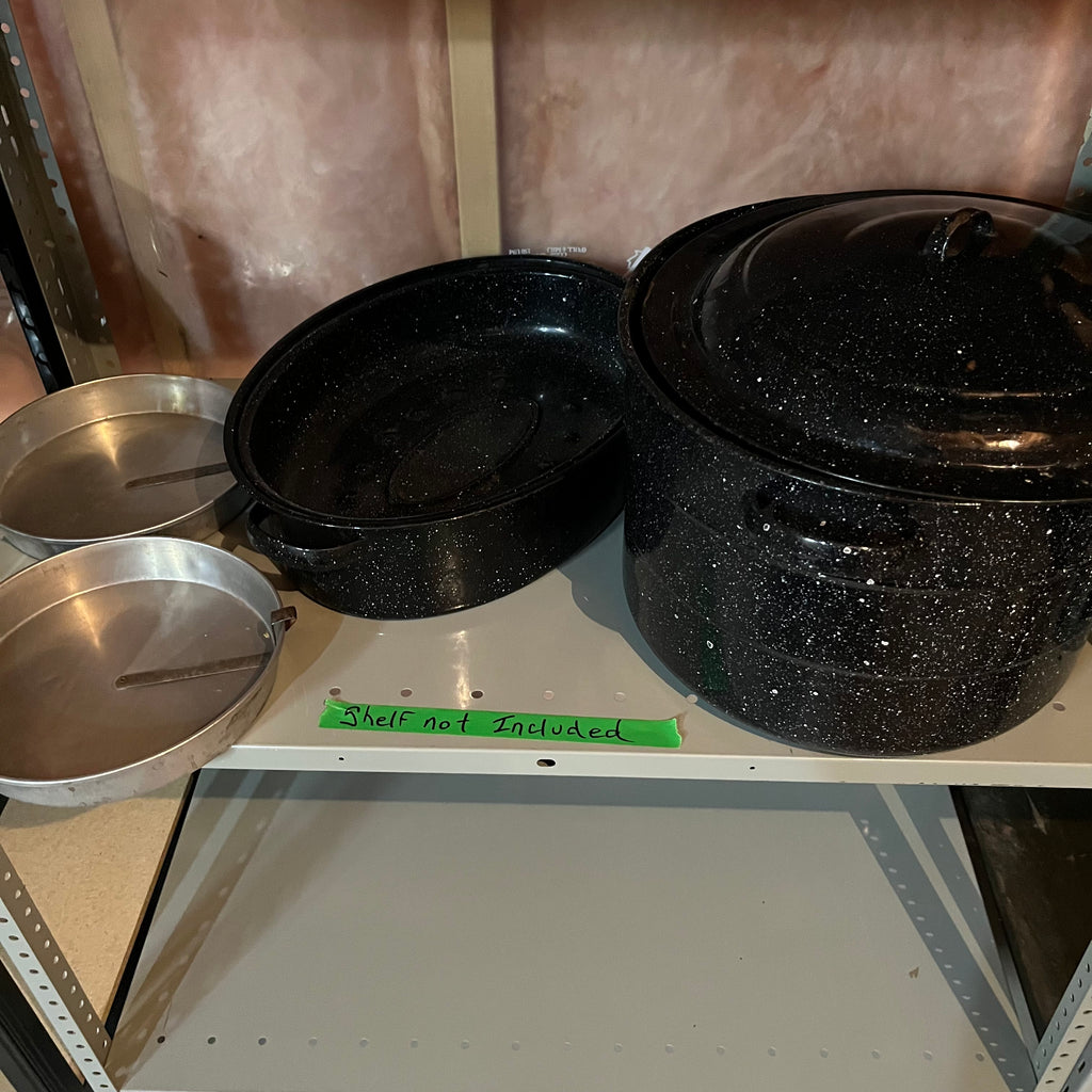 Y324 Pot Grouping (canning pot and more, shelf not included)