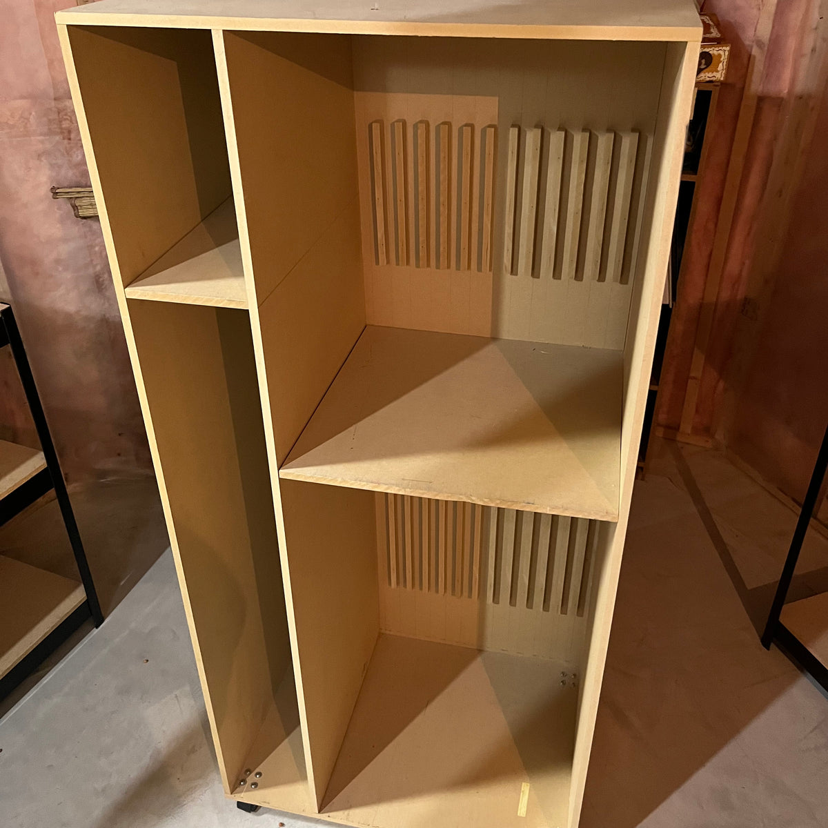 Y329 Modern wooden storage shelf (60" x 28" x 20" )