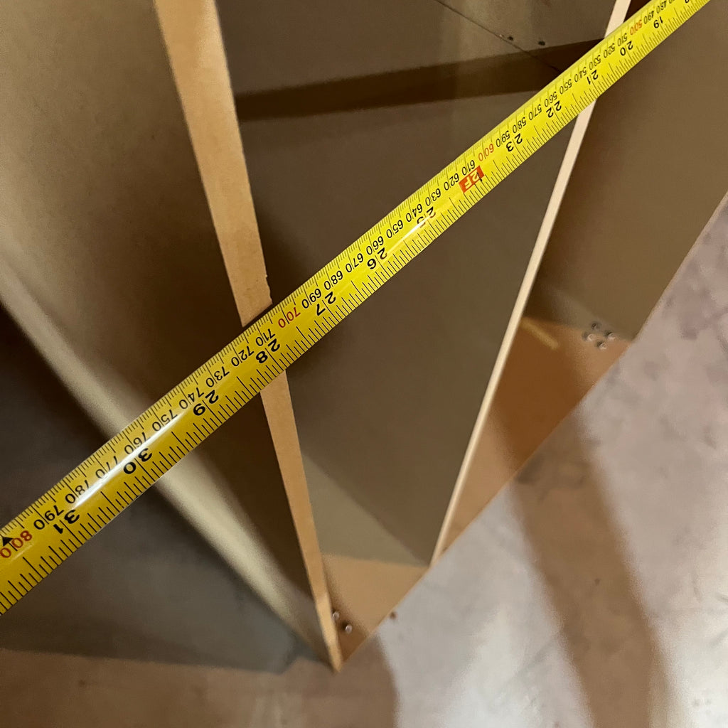 Y329 Modern wooden storage shelf (60" x 28" x 20" )