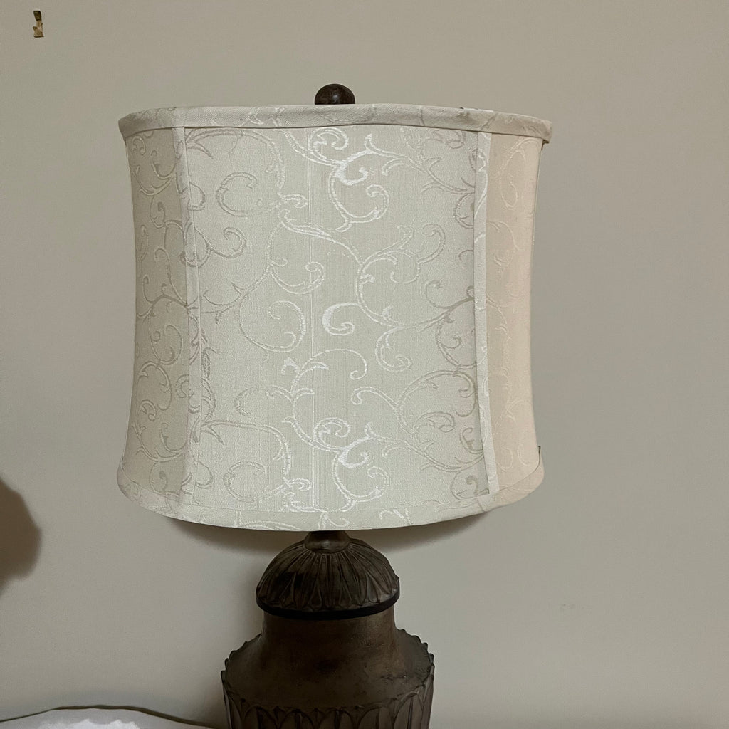 Y348A 2 Table lamps