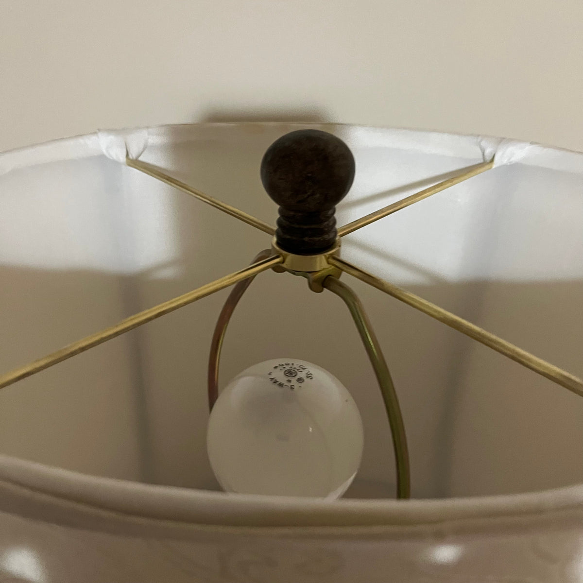 Y348A 2 Table lamps