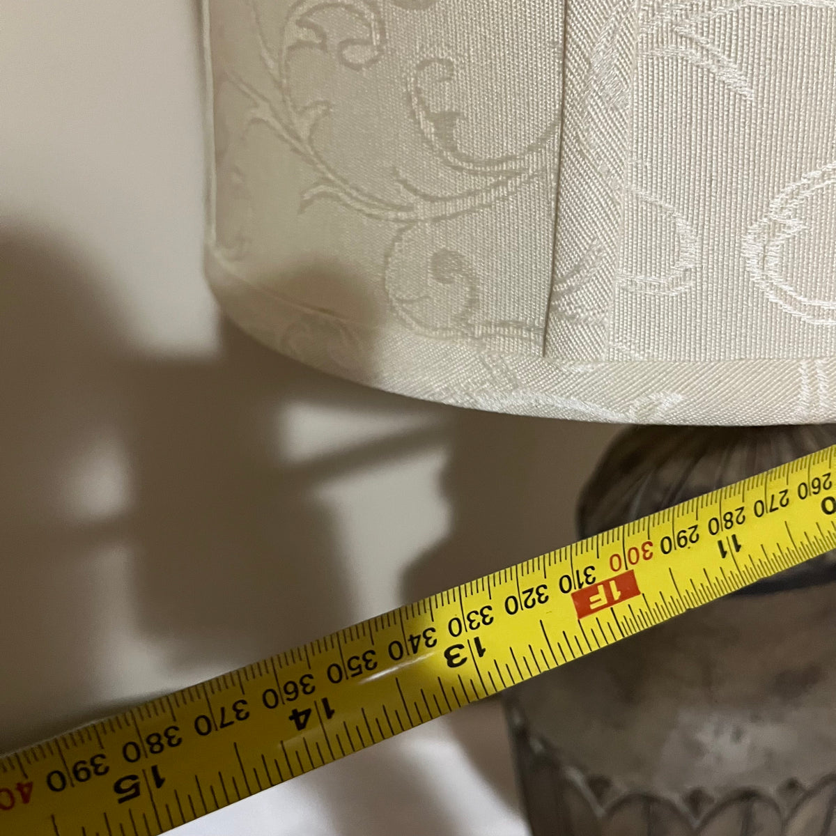 Y348A 2 Table lamps