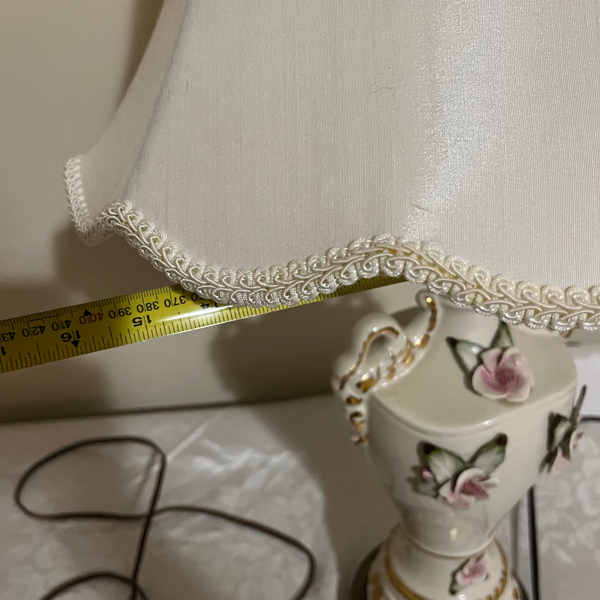 Y348A 2 Table lamps