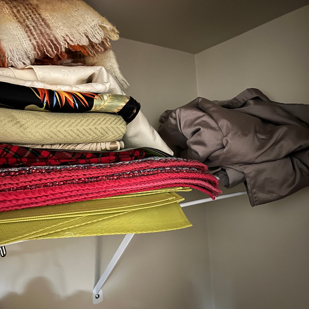 Y349A Linen Closet contents
