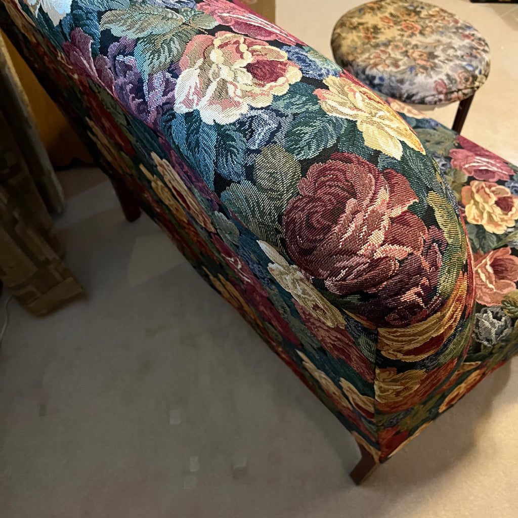 Y353A Vintage Floral love seat with cushion and mismatched footstool
