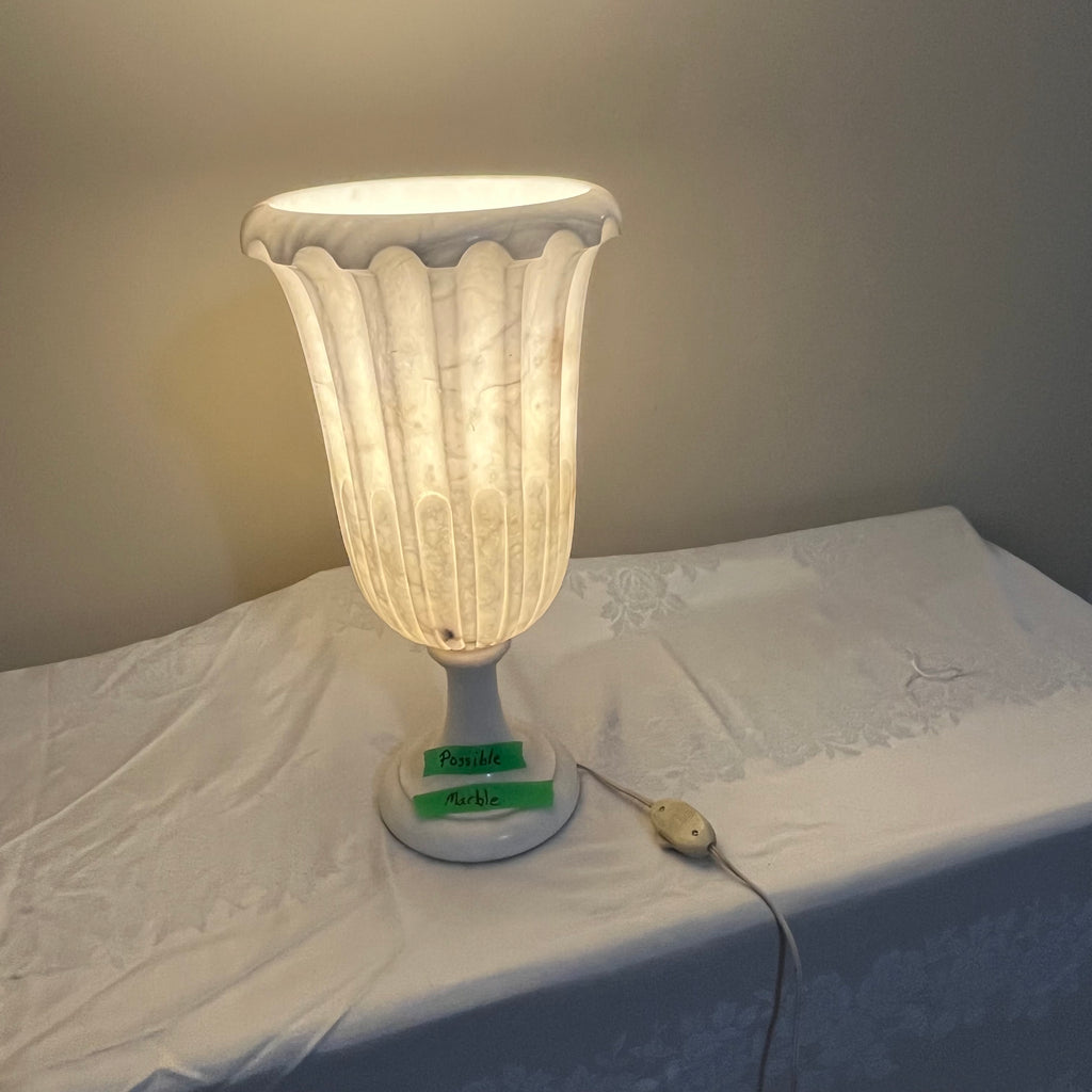 Y359 20" tall vintage Italian alabaster urn lamp (very heavy)