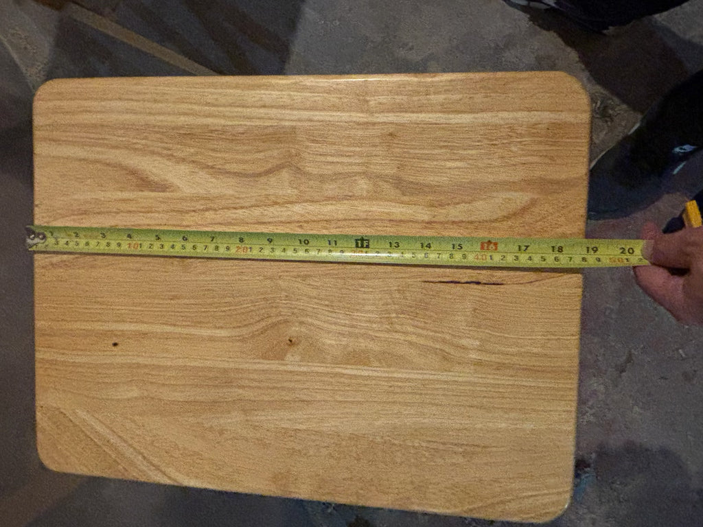 E306 2 folding tables