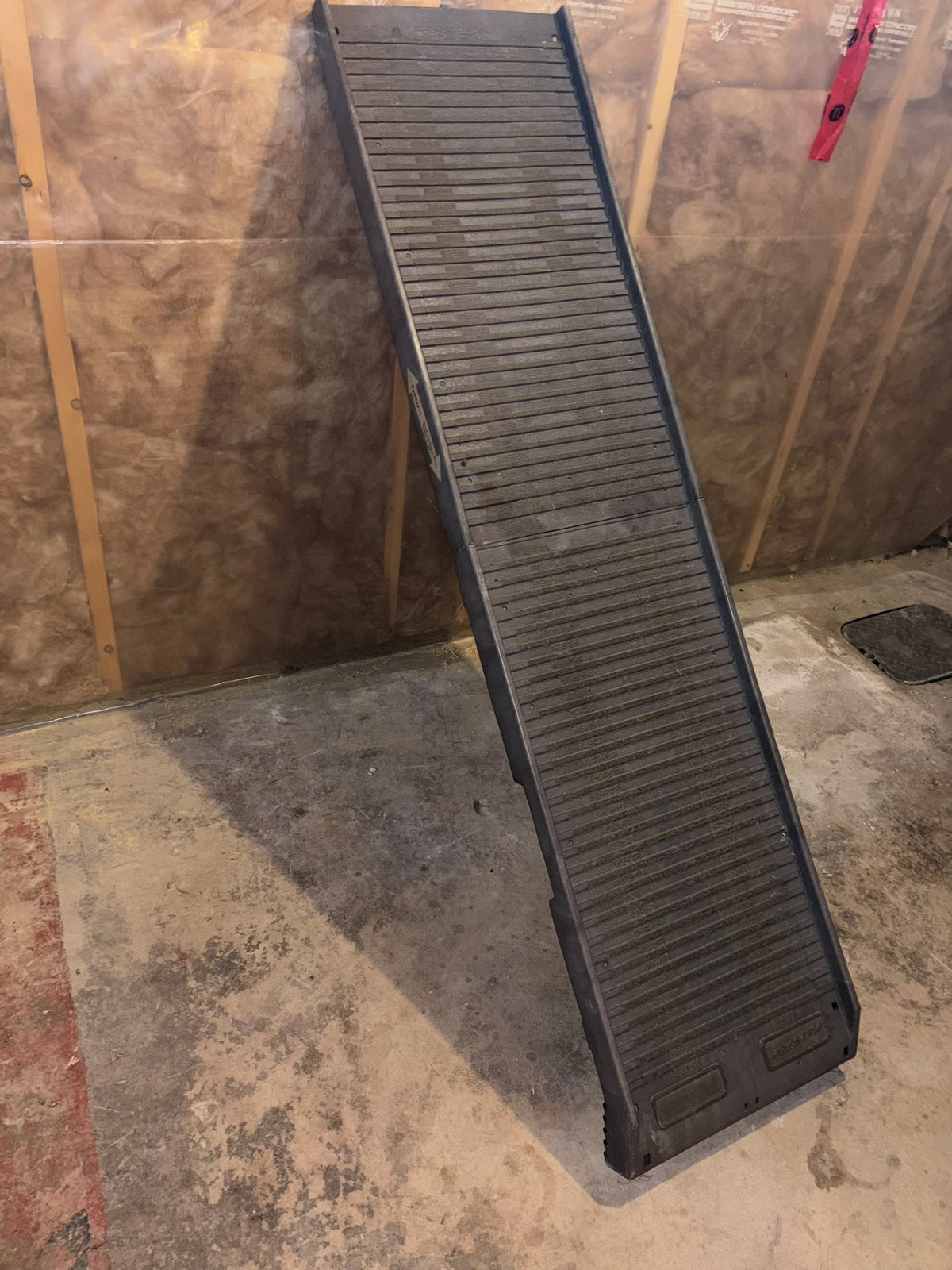 E308 Petstep folding pet ramp