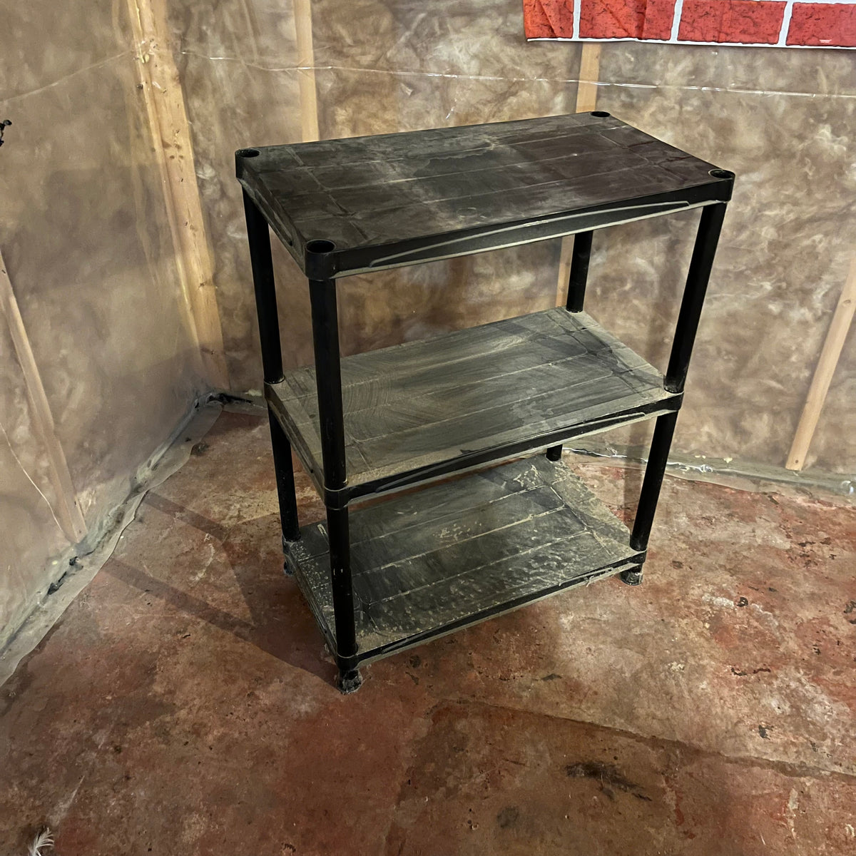 E205 & 207 2 plastic cabinets (1 tall, 1 short)