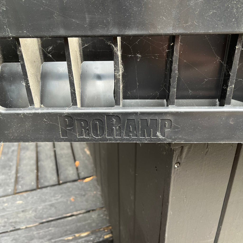 E211 Garage grouping (ramps and more)